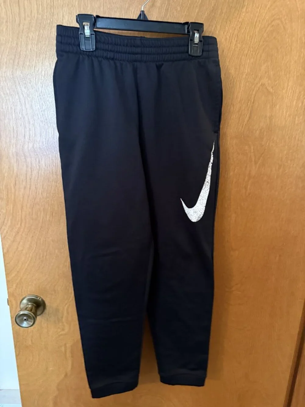 Nike Dri-Fit Boys Fleece Black Joggers Sweatpants White Swoosh Size Large Pocket